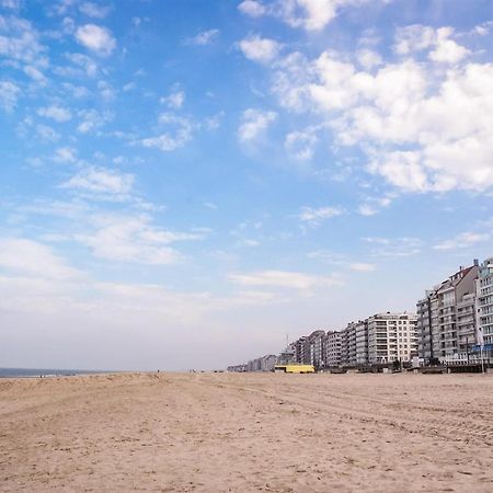 Modern Gelijkvloers Gezinsappartement นอคเคอ-เฮสท์ ภายนอก รูปภาพ